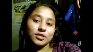 desi bengali college girl dirty chat and self made funbags expose for lover
